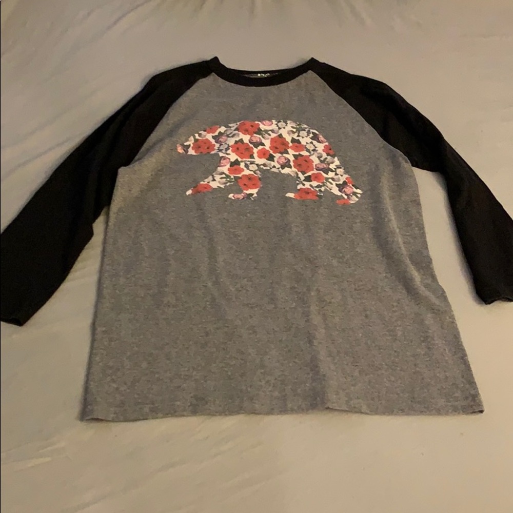 Baseball tee